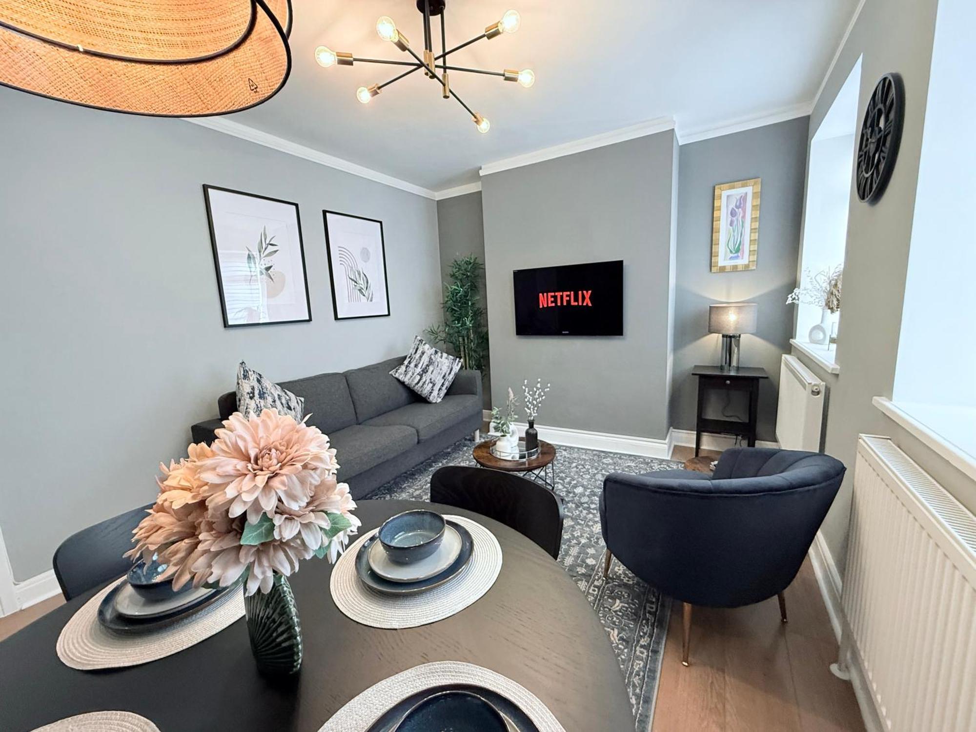 Staylondon - Sleeps 6 With Free Parking - Tourist, Concerts & Matches エクステリア 写真